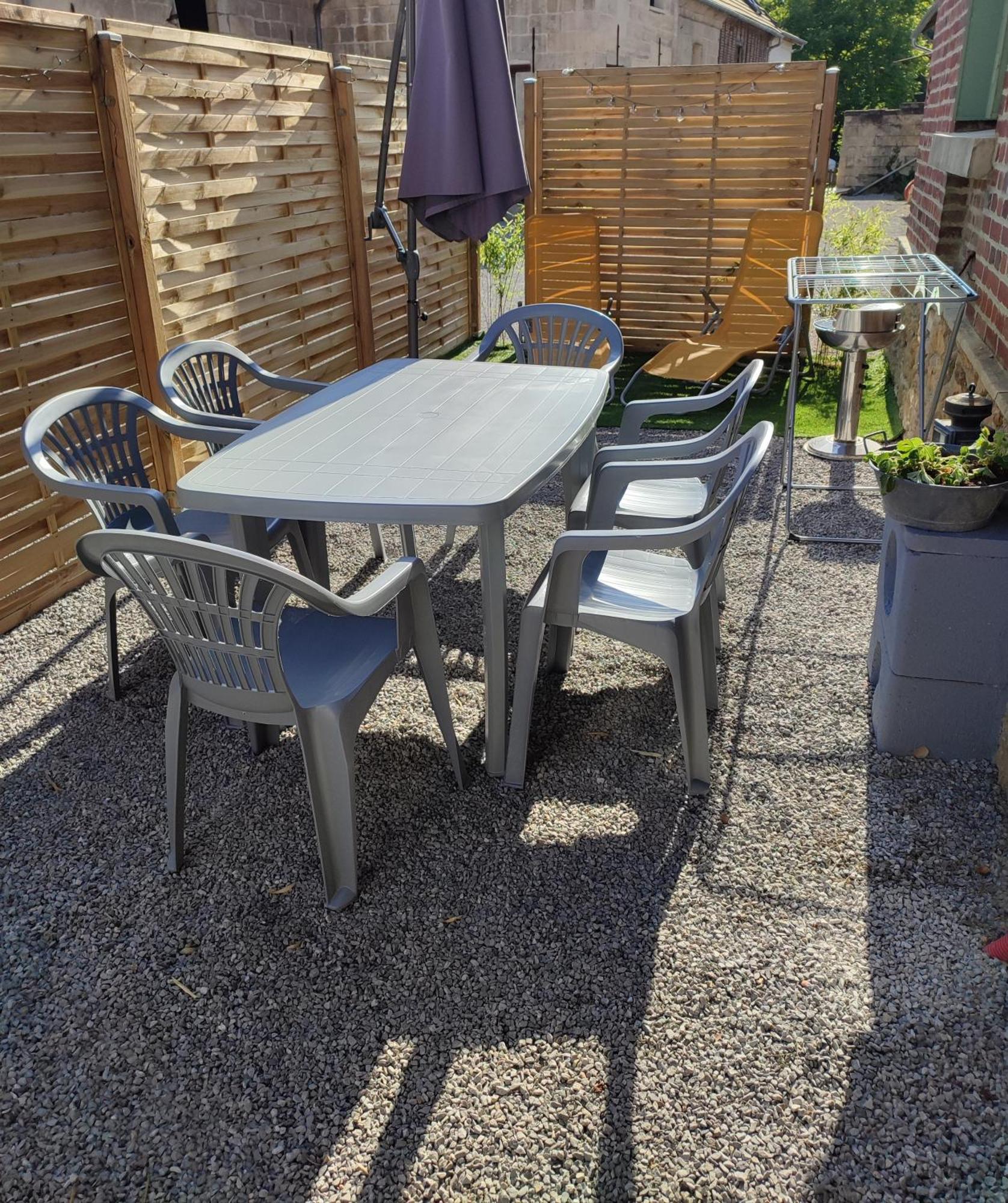 La Maison Des Voyageurs Avec Grand Parking Prive -Calme Et Serenite Chevincourt エクステリア 写真
